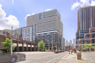 70 Princess Street, Toronto, On M5a 0x6