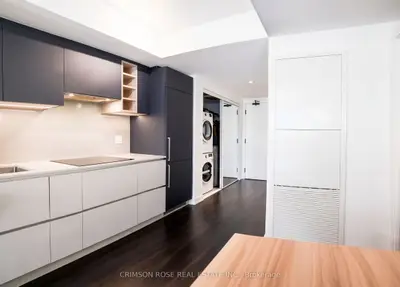 319 Jarvis Street 1216, Toronto, On M5b 0c8