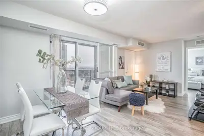 5791 Yonge Street 2207, Toronto, On M2m 0a8