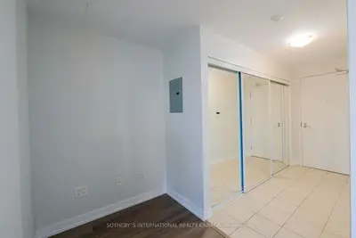 37 Grosvenor Street 2107, Toronto, On M4y 3g5