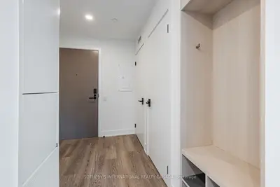 30 Mutual Street E0207, Toronto, On M5b 2a7