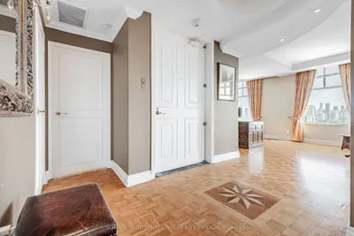 423 Avenue Road 13, Toronto, On M4v 2h7