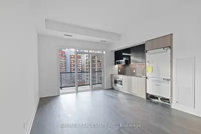308 Jarvis Street 705, Toronto, On M5b 0e3