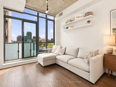 8 Gladstone Avenue 613, Toronto, On M6j 0b3
