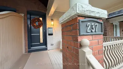 237 Melita Avenue, Toronto, On M6g 2a1