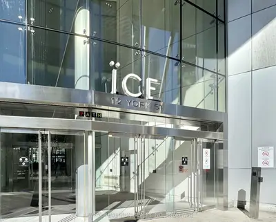 12 York Street 2201, Toronto, On M5j 2z2