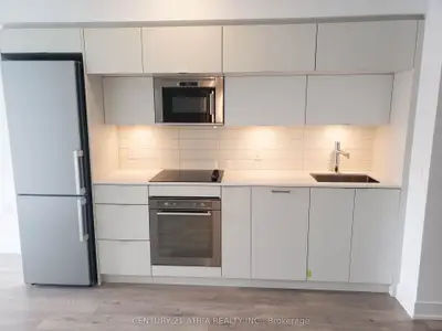 575 Bloor Street E 1702, Toronto, On M4w 0b2
