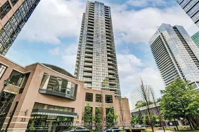 23 Sheppard Avenue E 711, Toronto, On M2n 0c8