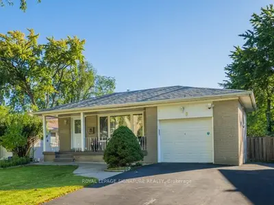 8 Bellbury Crescent, Toronto, On M2j 2j7
