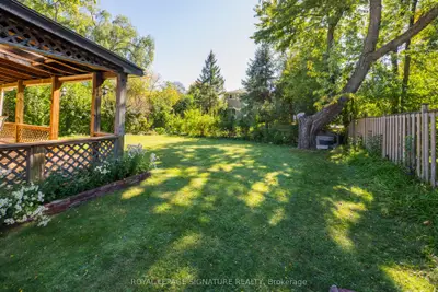 8 Bellbury Crescent, Toronto, On M2j 2j7