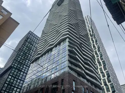 100 Dalhousie Street 1711, Toronto, On M5b 0c7