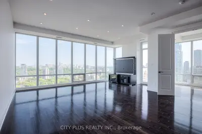 1 Bedford Road 2804, Toronto, On M5r 2b5