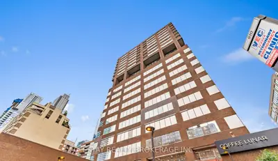 914 Yonge Street 1902, Toronto, On M4w 3c8
