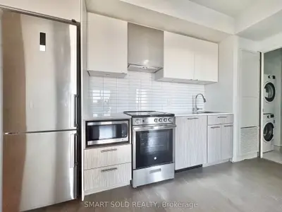 251 Jarvis Street 2213, Toronto, On M5b 0c3