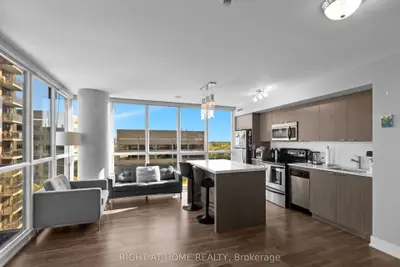 23 Sheppard Avenue E 904, Toronto, On M2n 0c8