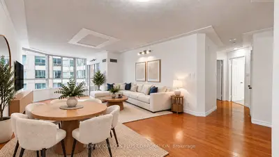 717 Bay Street 702, Toronto, On M5g 2j9