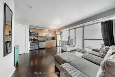 100 Western Battery Road 1908, Toronto, On M6k 3s2