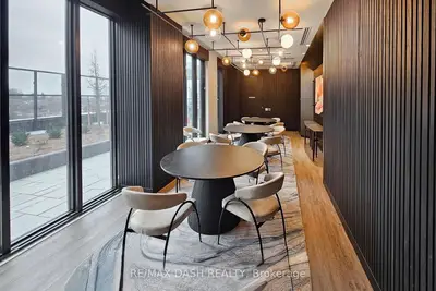 20 Soudan Avenue 1004, Toronto, On M4s 0e2
