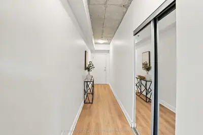 707 Dovercourt Road 215, Toronto, On M6h 0b5