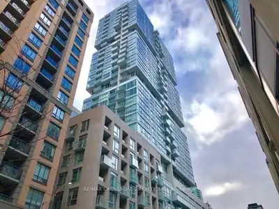 199 Richmond Street W 1708, Toronto, On M5v 0h4