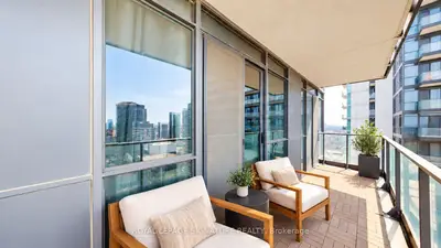 33 Singer Court 2809, Toronto, On M2k 0b4