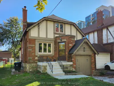 43 Glendora Avenue, Toronto, On M2n 2v8