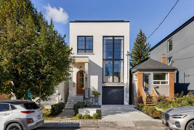 174 Cedric Avenue, Toronto, On M6c 3x8