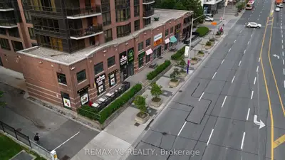 43 Sheppard Avenue E, Toronto, On M2n 2z8