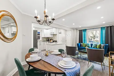 107 Parklea Drive, Toronto, On M4g 2j9