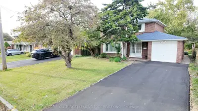 39 Waddington Crescent, Toronto, On M2j 2z9