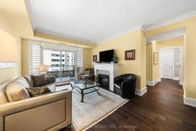 662 Sheppard Avenue E 807c, Toronto, On M2k 3e6