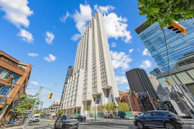 1315 Bay Street 701, Toronto, On M5r 2c4
