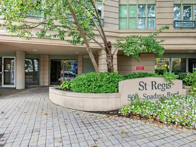 800 Spadina Road 302, Toronto, On M5p 3n2