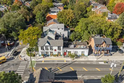 154 Harbord Street, Toronto, On M5s 1h2