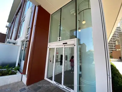 33 Helendale Avenue 2603, Toronto, On M4r 0a4