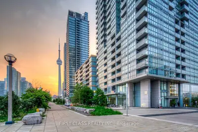 151 Dan Leckie Way 1106, Toronto, On M5v 4b2