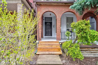 435 Manning Avenue Main Floor, Toronto, On M6g 2v6