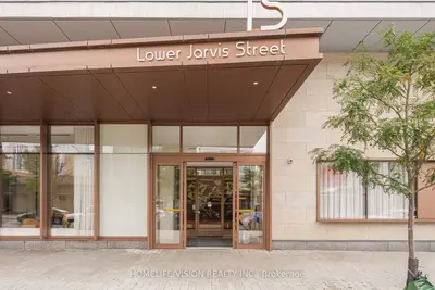 15 Lower Jarvis Street 807, Toronto, On M5e 0c4