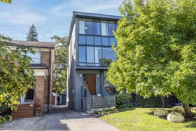 44 Standish Avenue, Toronto, On M4w 3b1