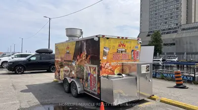 7 Queens Quay, Toronto, On M5e 0a4