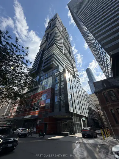 7 Grenville Street 3708, Toronto, On M4y 0e9