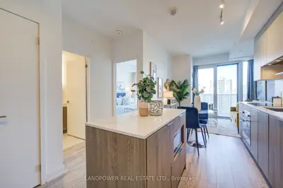 15 Holmes Avenue 1906, Toronto, On M2n 0l4