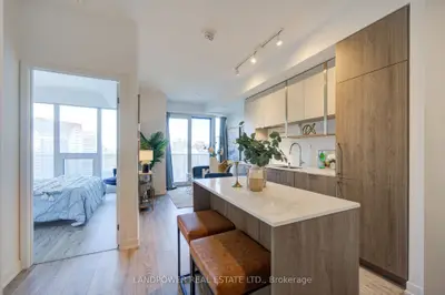 15 Holmes Avenue 1906, Toronto, On M2n 0l4