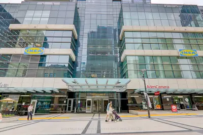 386 Yonge Street 2801, Toronto, On M5b 0a5