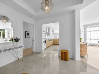 336 Spadina Road 303, Toronto, On M5r 2v8