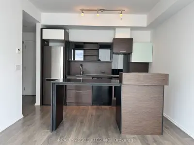 75 St Nicholas Street 1605, Toronto, On M4y 0a5