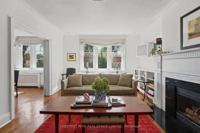 44 Glen Echo Road Upper, Toronto, On M4n 3e3