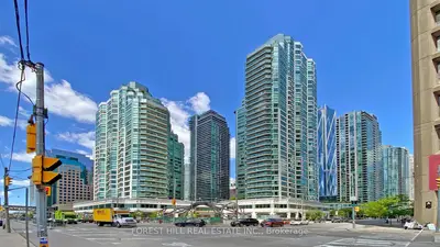 10 Yonge Street 1810, Toronto, On M5e 1r4