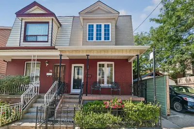 28 Mechanic Avenue, Toronto, On M6k 2p1