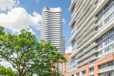403 Church Street 201, Toronto, On M4y 0c9